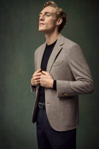 LOOK_22-1207